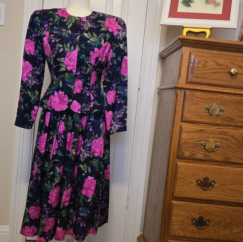 Maggy London Vintage Silk Dress Ensemble - EUC